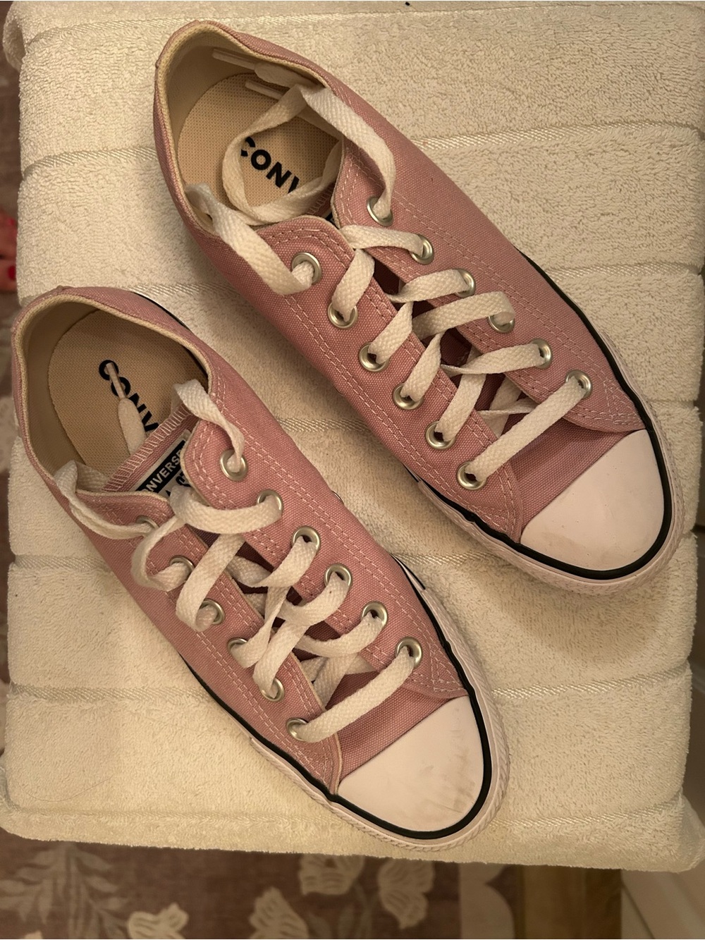 Converse Low Top Sneakers in Blush Pink and White